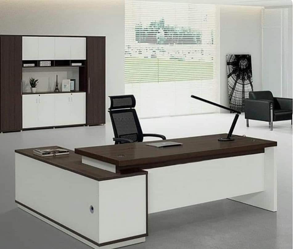 مكتب مديرخشب mdf اسباني بتصميم مودرن عصري موديل  Fek St 0029
من فكره هوم